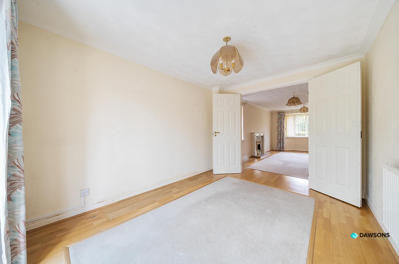 Wychwood Close, Langland, Swansea, SA3 4PH